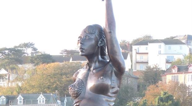 Verity Sculpture  Picture 1
