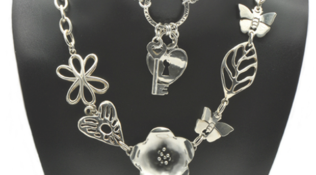 Silver Lion Jewellers Picture 1